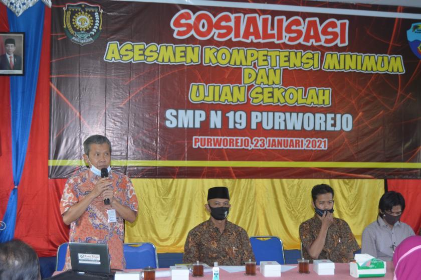 SOSIALISASI AKM DAN UJIAN SEKOLAH